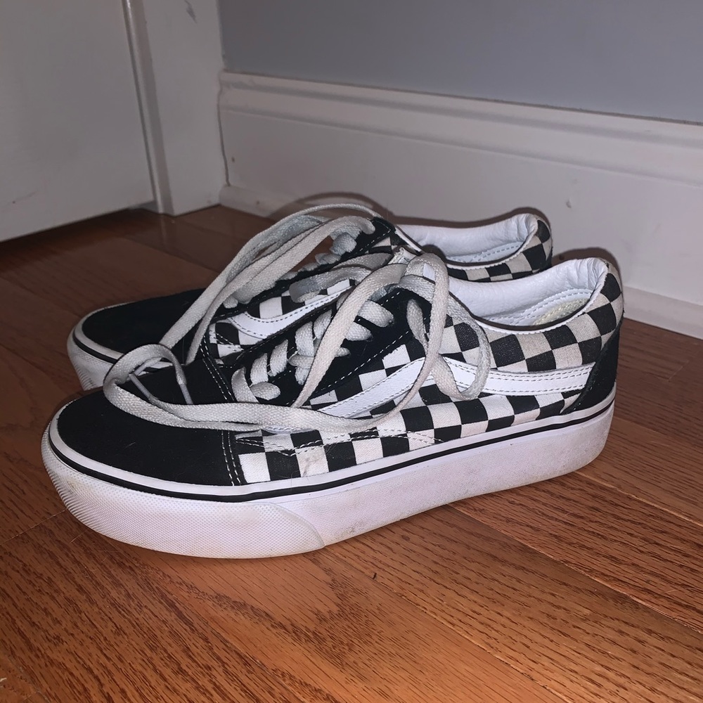 Black and White Old Skool Platform Vans